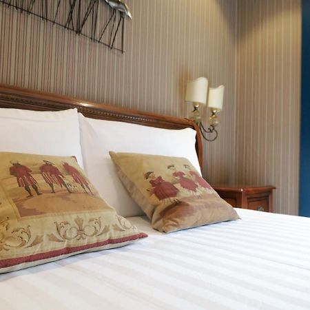 סאסארי Hermitage Suites מראה חיצוני תמונה