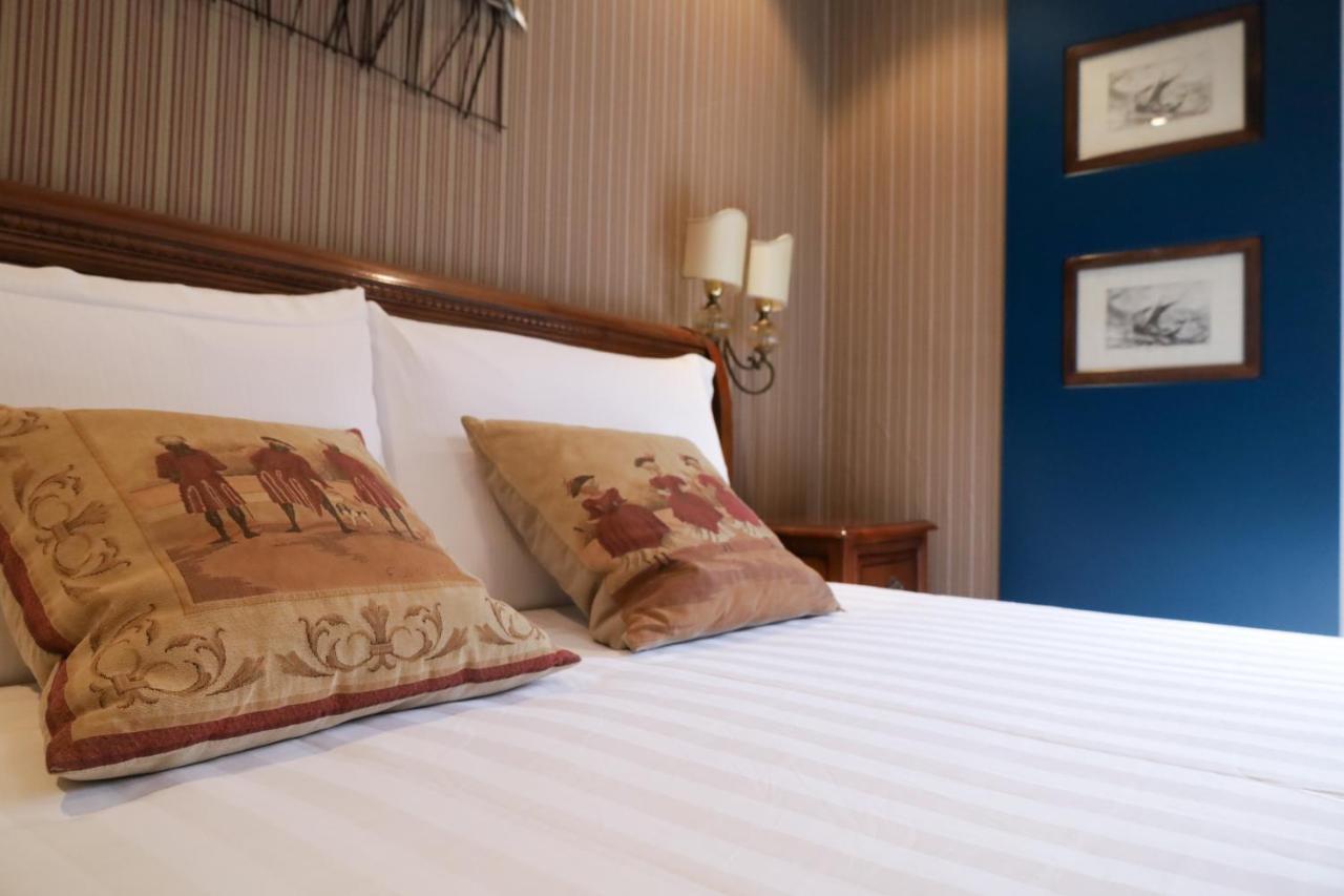 סאסארי Hermitage Suites מראה חיצוני תמונה
