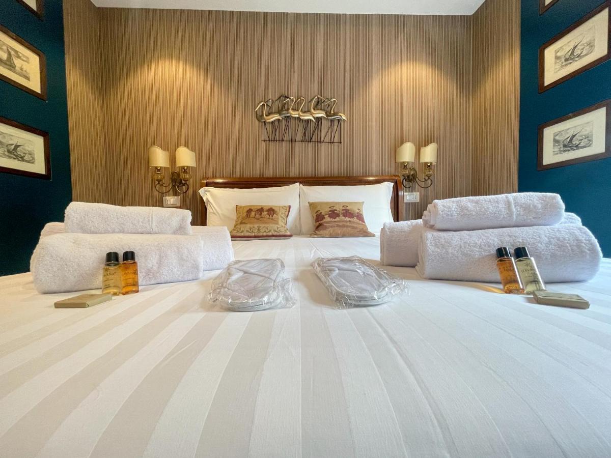 סאסארי Hermitage Suites מראה חיצוני תמונה