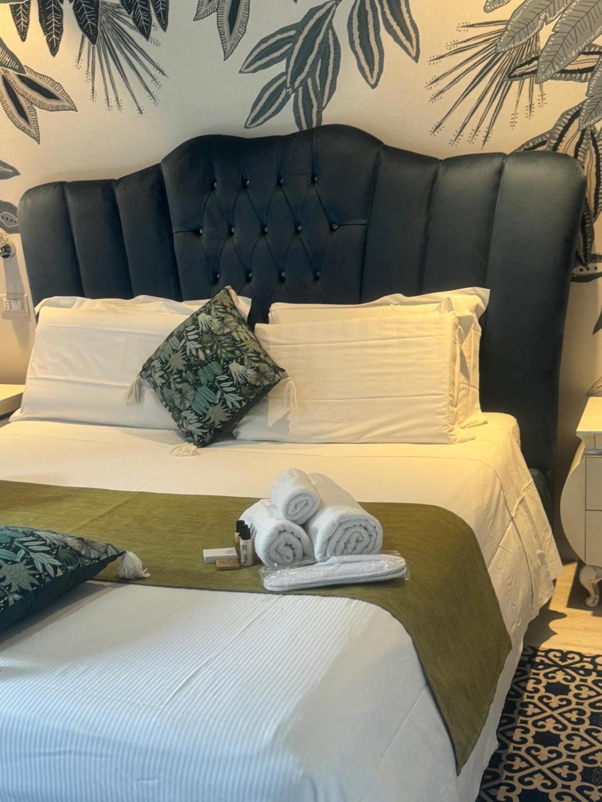 סאסארי Hermitage Suites מראה חיצוני תמונה